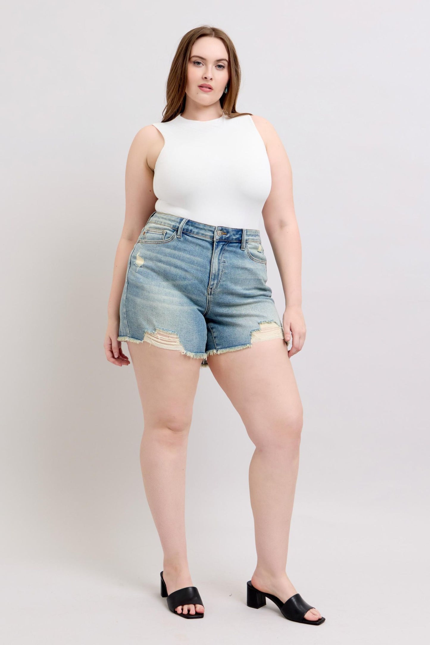 Judy Blue HW Vintage Wash Fly Stitch Detail & Destroy Shorts (S-3XL)