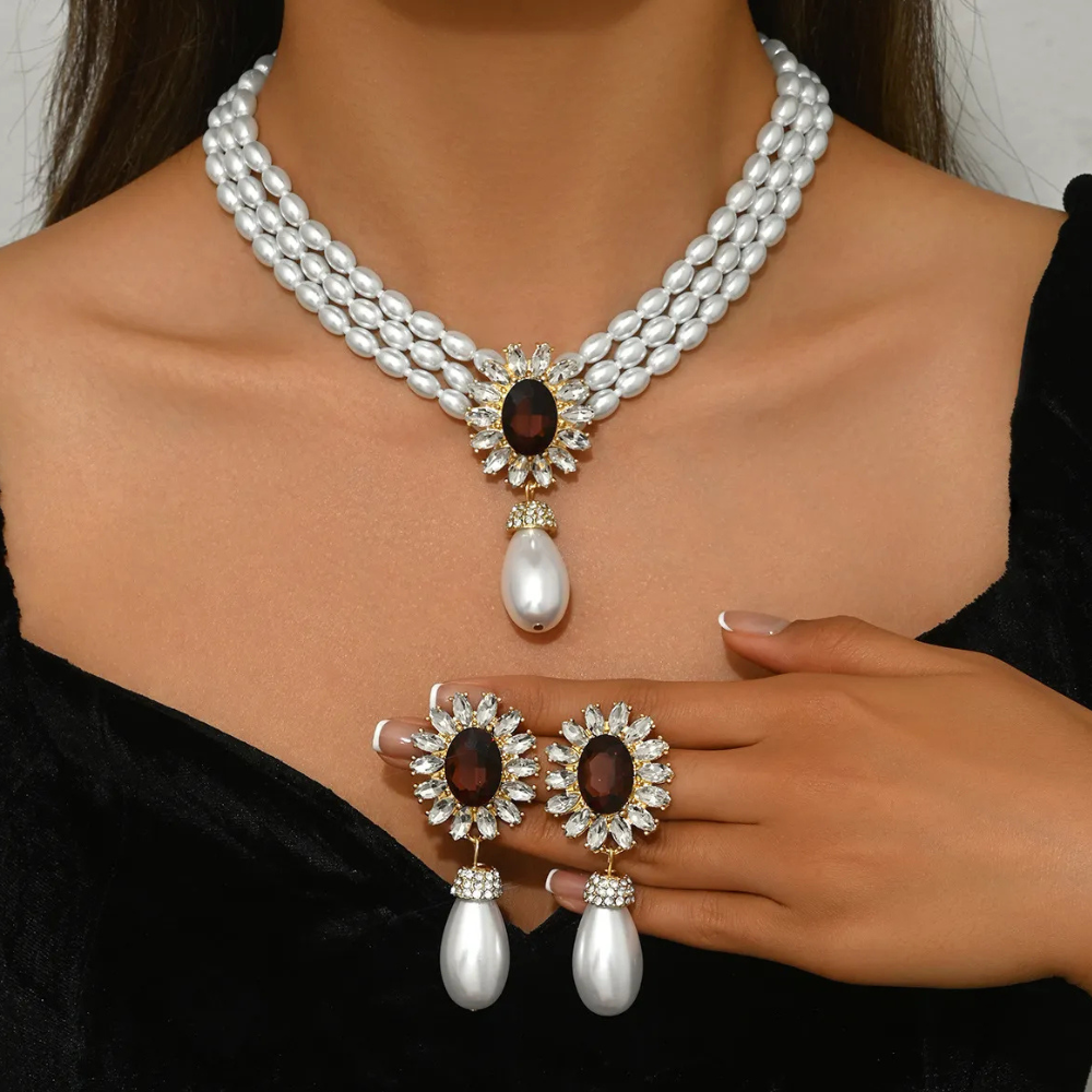 Geometric Women's Pearl Necklace And Earrings Suite